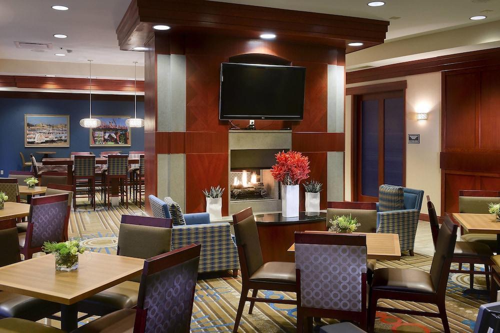 Hotel Downtown